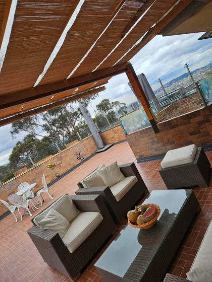 Hermosa Casa Con Terraza En Venta En Bosques De Pino