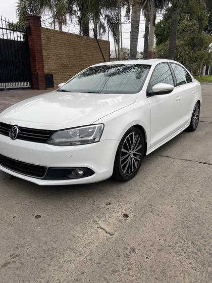Volkswagen Vento 2.0 Sportline Tsi 200cv Dsg