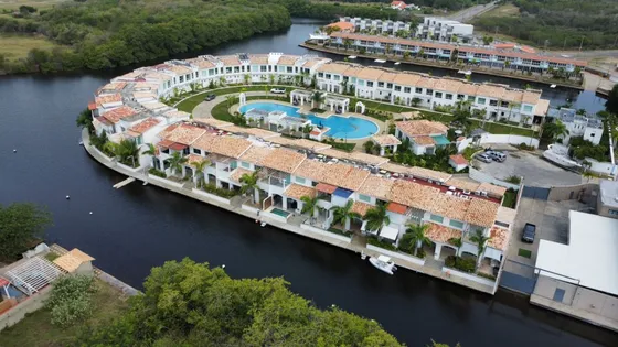 Town House En Venta En Higuerote Puerto Encantado