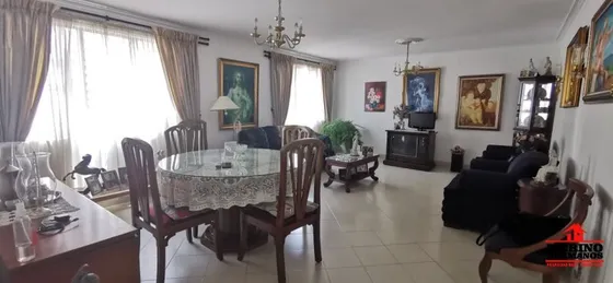 Apartamento En Venta En Conquistadores. Cod V5326