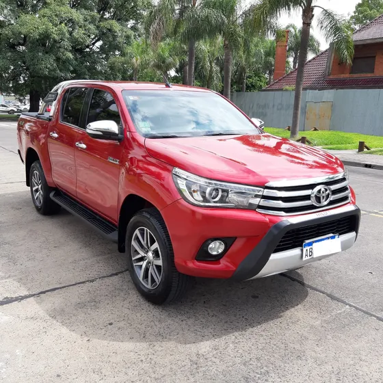 Toyota Hilux Pick-up 2.8 Cd Srx 177cv 4x4 At