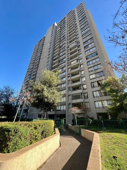 Condominio Las Palmas / Metro Macul