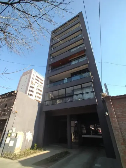 Monoambiente Con Cochera En Excelente Ubicacion!