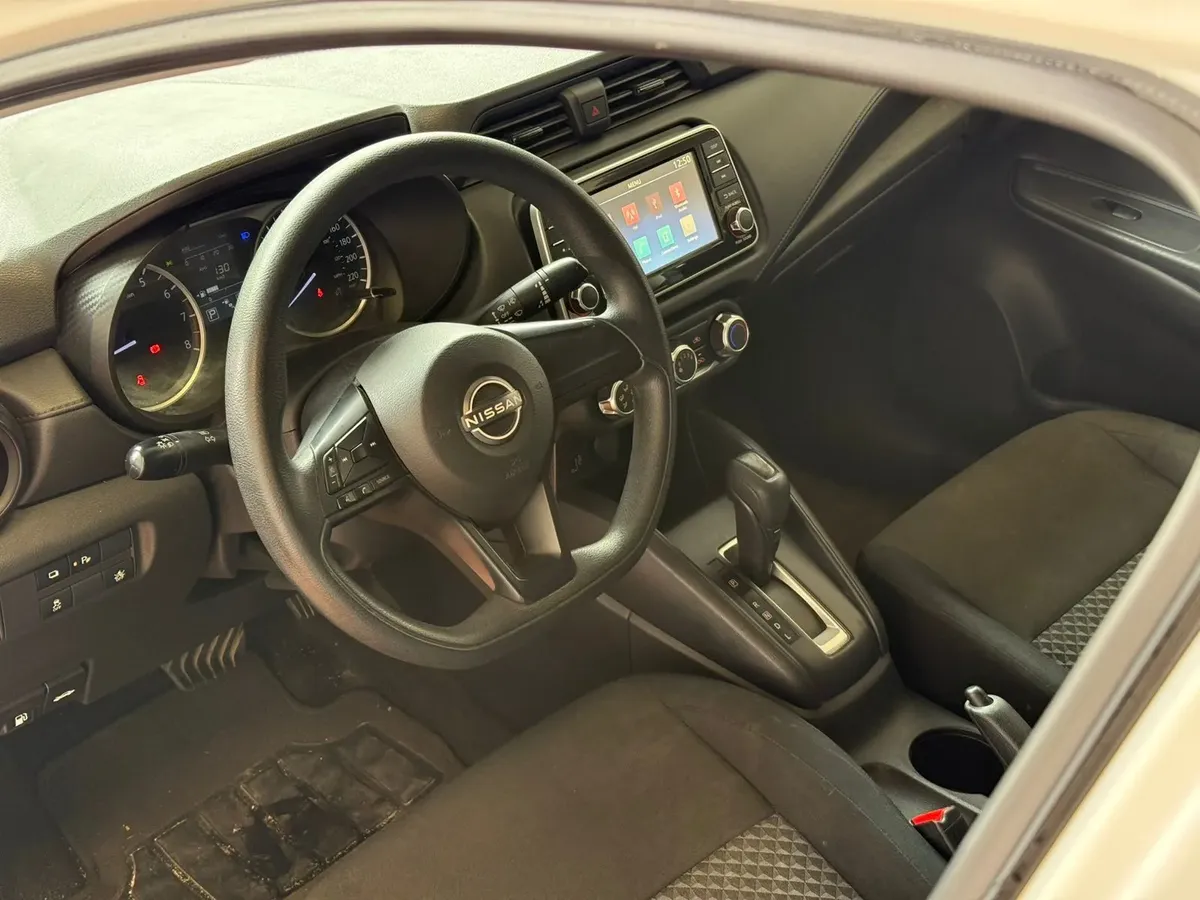Nissan Versa 2023 1.6 Sense At