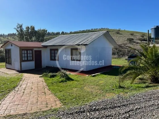 Casa En Venta De 3 Dorm. En Santo Domingo