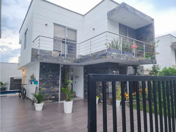Venta De Moderna Casa Amoblada En Unidad Cerrada En Sopetran Antioquia