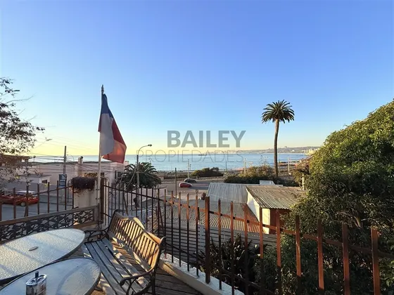 Casa En Venta De 5 Dorm. En Recreo