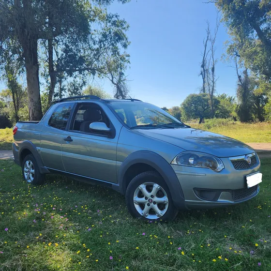 Fiat Strada 1.4 Trekking Cd