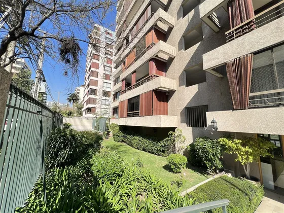 Dpto Grande En Venta, Piso Remodelado, Espacios Amplios