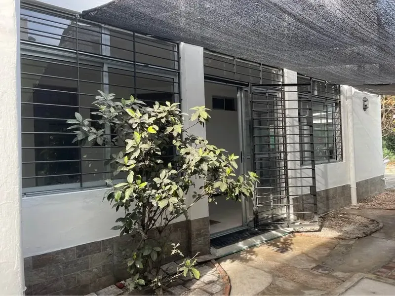 Alquiler Casa 3 Dor Con Garage Y Patio - Prado | Exclusiva
