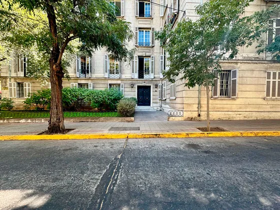 Génova | 171 M2 Totales | 3 Dorm + Servicio
