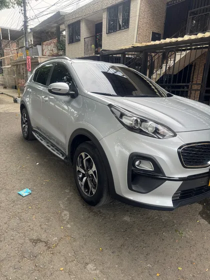 Kia Sportage 2.0 Desire Aut