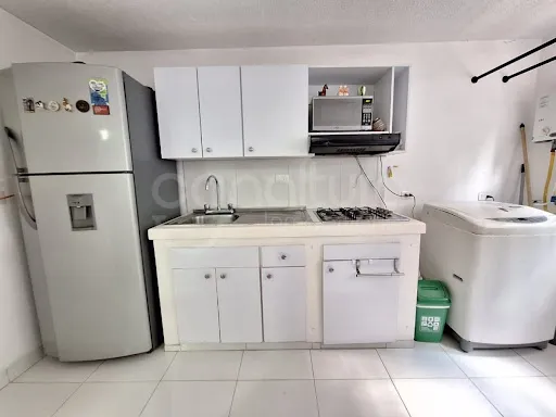 Casas En Venta La Mota 472-5593