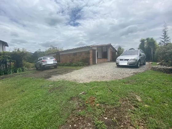 Finca En Venta Ubicada En Rionegro Sector Pontezuela (24322).