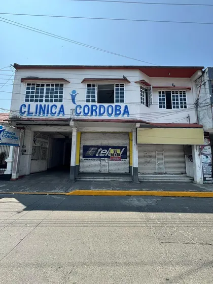 Venta De Edificio Comercial Con Locales Al Frente En Principal Avenida En Tuxtepec Oaxaca