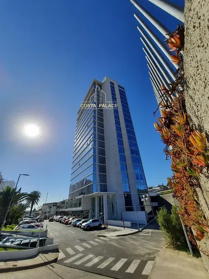Oficina Premium De 54 M2 | 2 Estacionamientos | Vista Al Mar