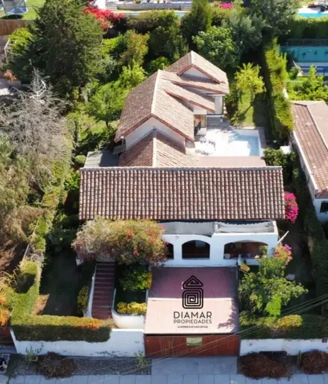 Vive En Esta Hermosa Casa En Lomas De Lo Aguirre