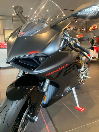 Ducati Panigale V2