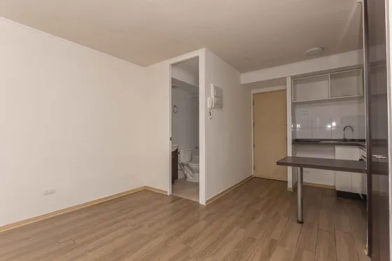 Edificio María Rozas Velásquez Piso 2