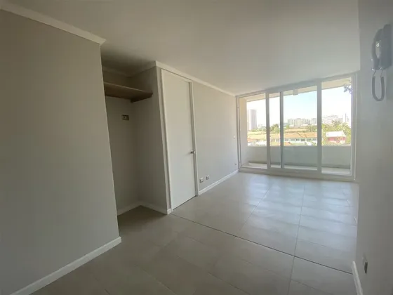 En Venta Departamento En General Saavedra, Independencia