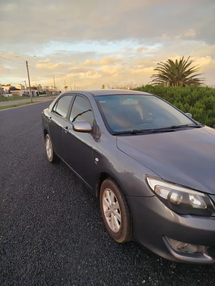 Byd F3 1.5 Gli Automática