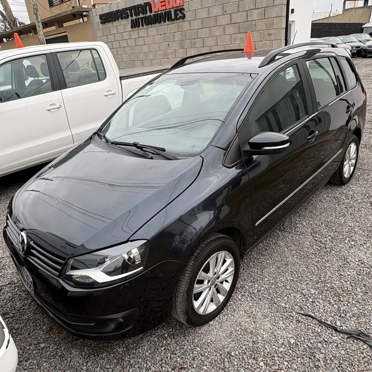 Volkswagen Suran 1.6 Highline 101cv 11c