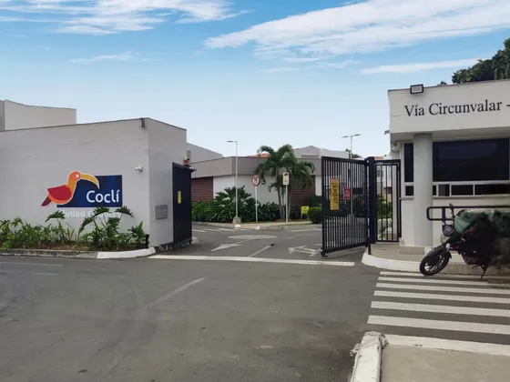 Vendo Casa Dos Plantas Conjunto Residencial Cocli Ciudad Country Jamundí,
