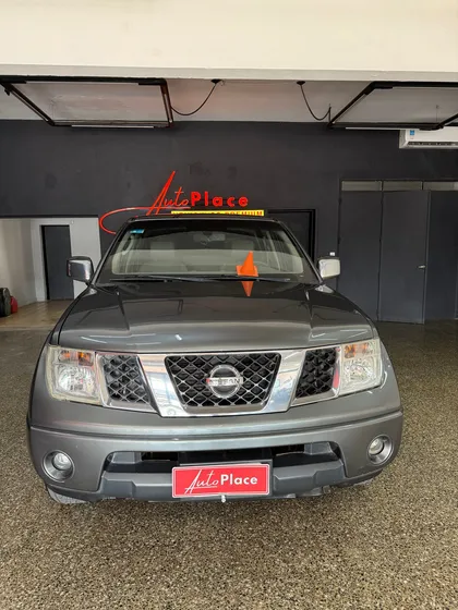 Nissan Frontier 2.5 Le Cab Doble 4x4