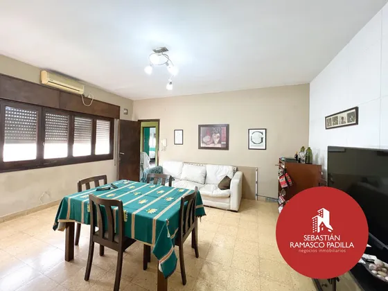 Casa Venta Barrio Belgrano 3 Dormitorios Parrillero