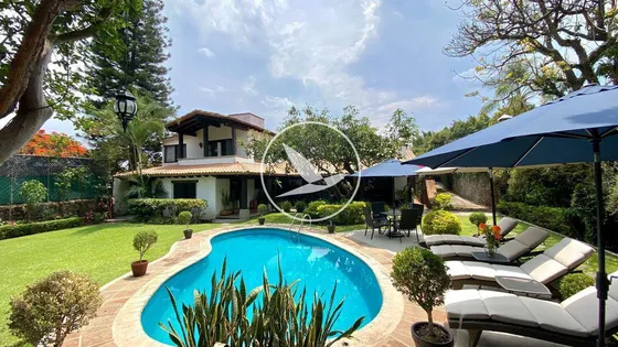Casa En Lomas De Cortes