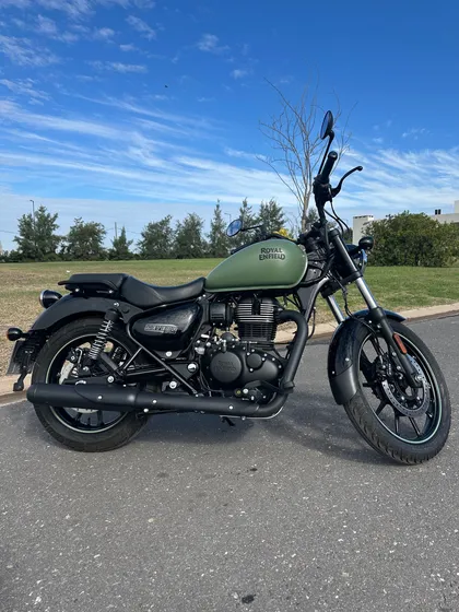 Royal Enfield Meteor 350 Fireball Matt Green (usada)