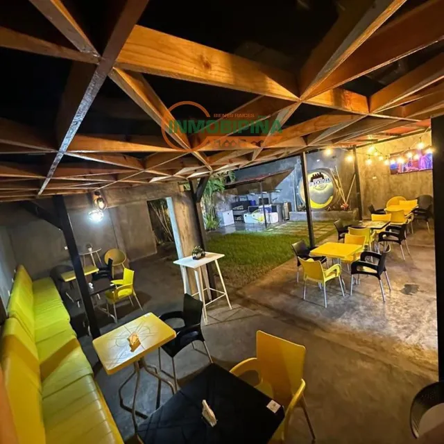 Inmobipiña Vende Local Comercial A Pie De Calle, Urb Villa Africana, Av. Atlantico, Puerto Ordaz, Estado Bolivar - Jcp