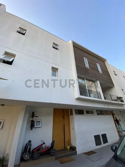 Gran Oportunidad Townhouse 3d 3b Comodidad Y Ubicación