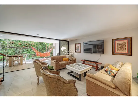 Vendo Hermosa Casa, Urbanizacion Cerrada Envigado - Loma De Cumbres