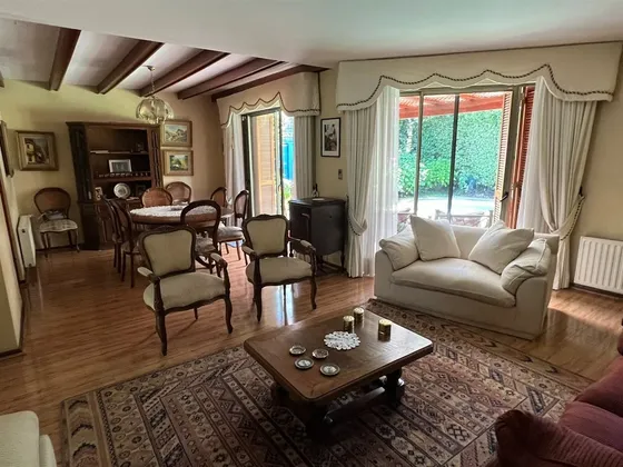 Hermosa Casa En Venta, La Reina