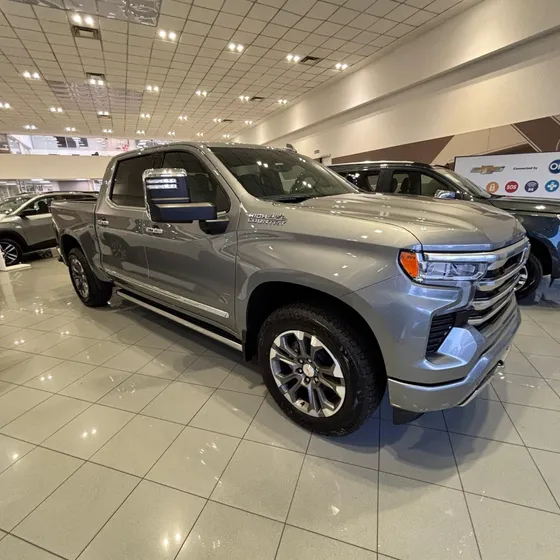 Chevrolet Silverado High Country