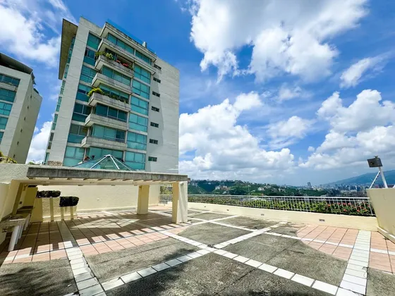 Se Alquila Apartamento Lomas De Las Mercedes Mls 27-2551