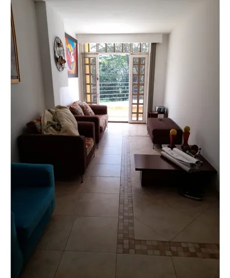 Venta Casa Comercial Avenida Centenario Sector Colegio Los Angeles