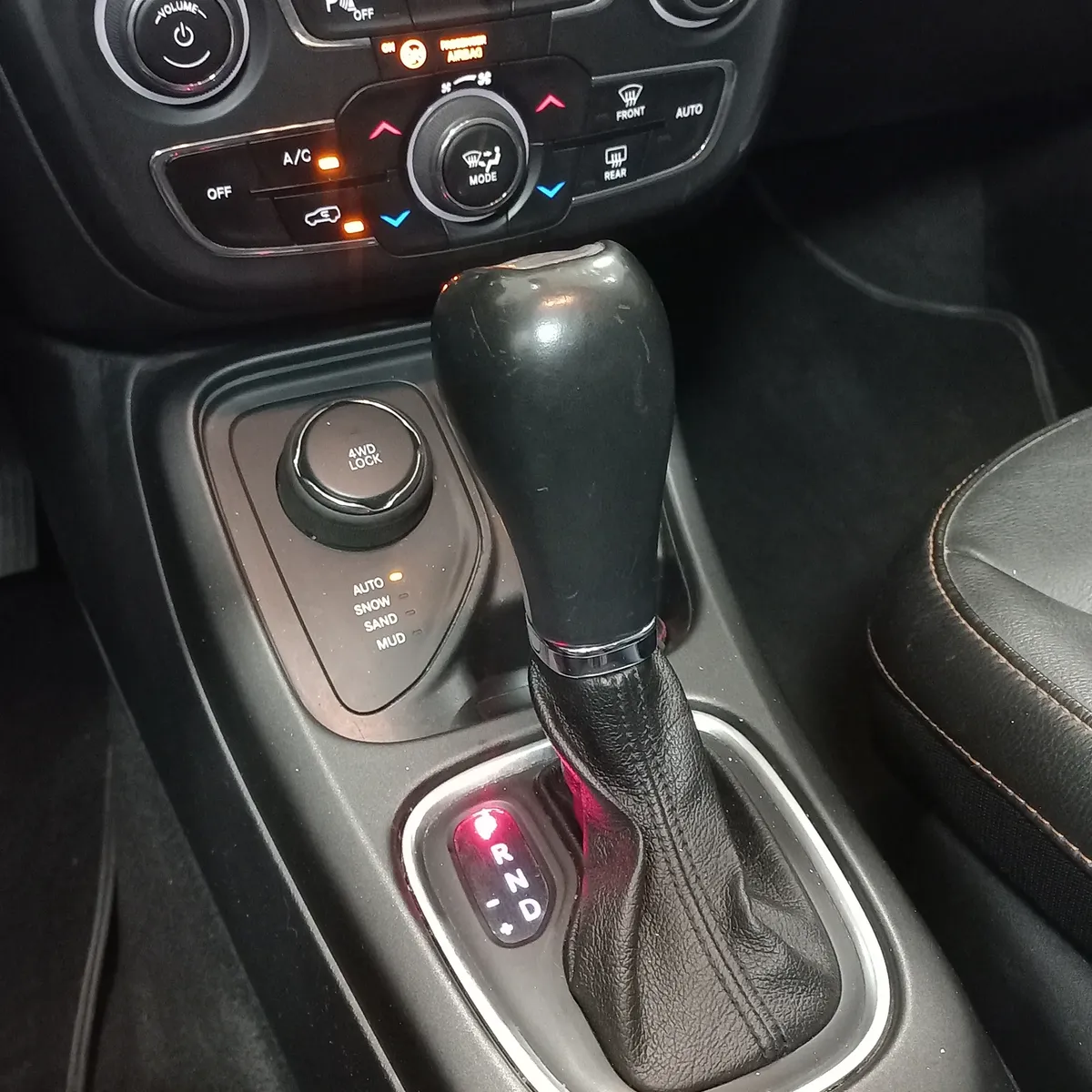 Jeep Compass 2.4 Longitude5358883558247833612