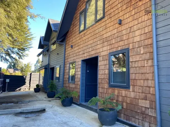 Casa En Arriendo De 3 Dorm. En Puerto Varas