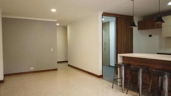 Se Vende Casa Moderna En Castropol