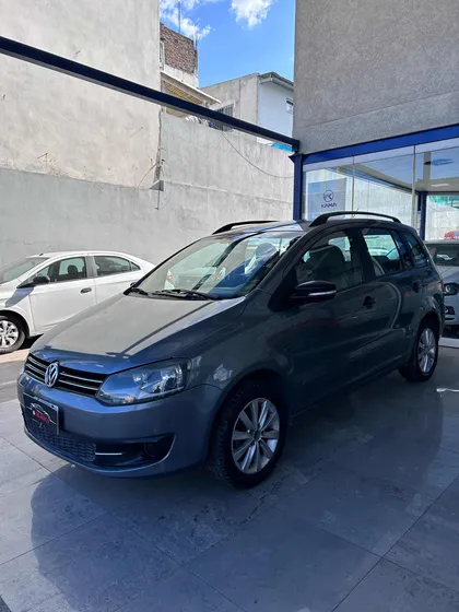 Volkswagen Suran 1.6 Trendline 11b
