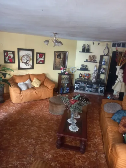 Casa 3 Pisos