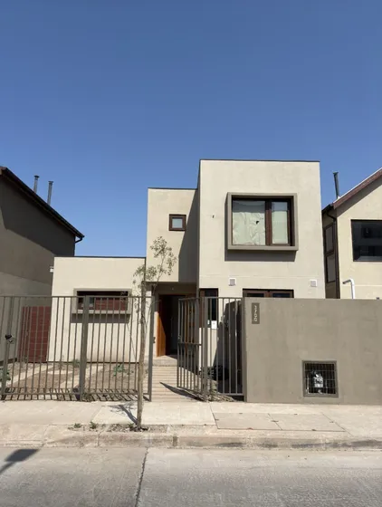 Casa Nueva 3 Dormitorios 3 Baños, Condominio 