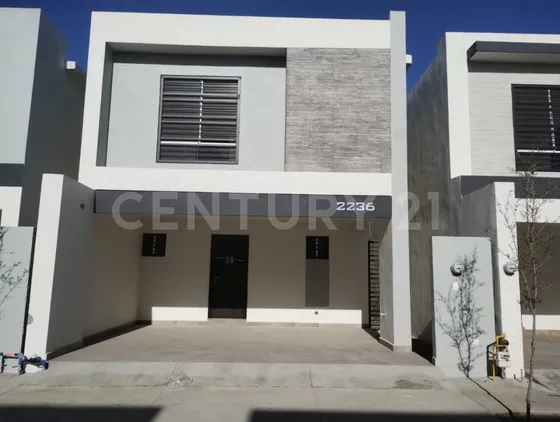 Casa En Privada Constanza En Guadalupe