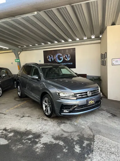 Volkswagen Tiguan 1.4 R-line