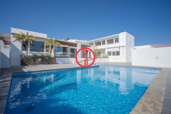 Se Vende Preciosa Y Amplia Casa Condominio Parador Del Sol.