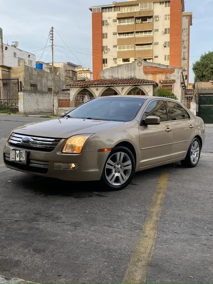 Ford Fusion Aut V6