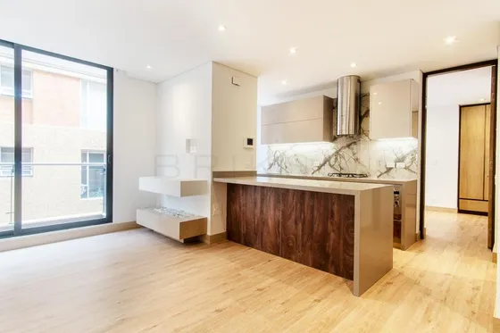 Apartamento En Venta En Santa Barbara Occidental-usaquén. Cod V6098