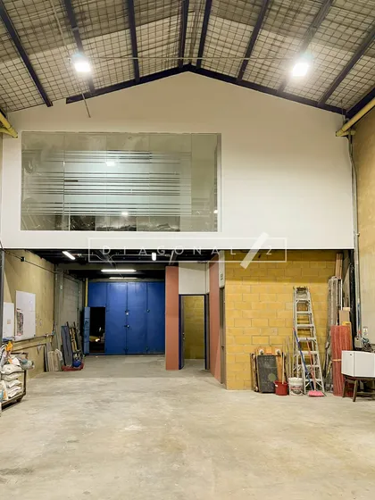 Bodega Industrial En Venta En Atahualpa